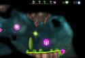Flora and the Darkness - beautiful 2D platformer screenshot 2